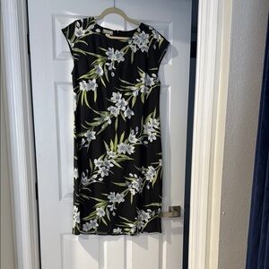 Tommy Bahama Black and Cream Sheath Sleeveless Dress Size 14